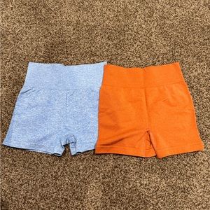 Shorts size S
